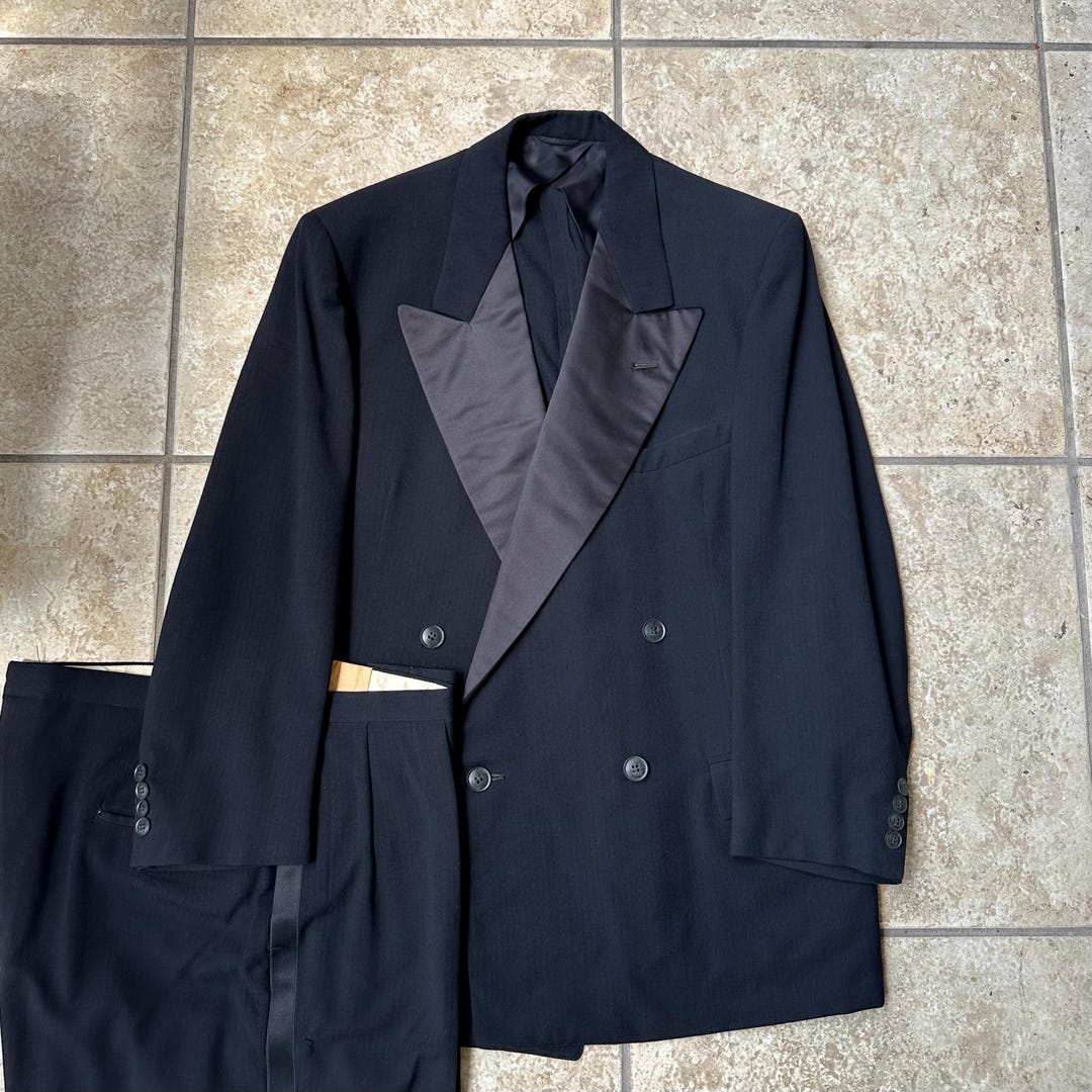 1950s Black Herringbone Flannel Double Breasted Tuxedo | 41