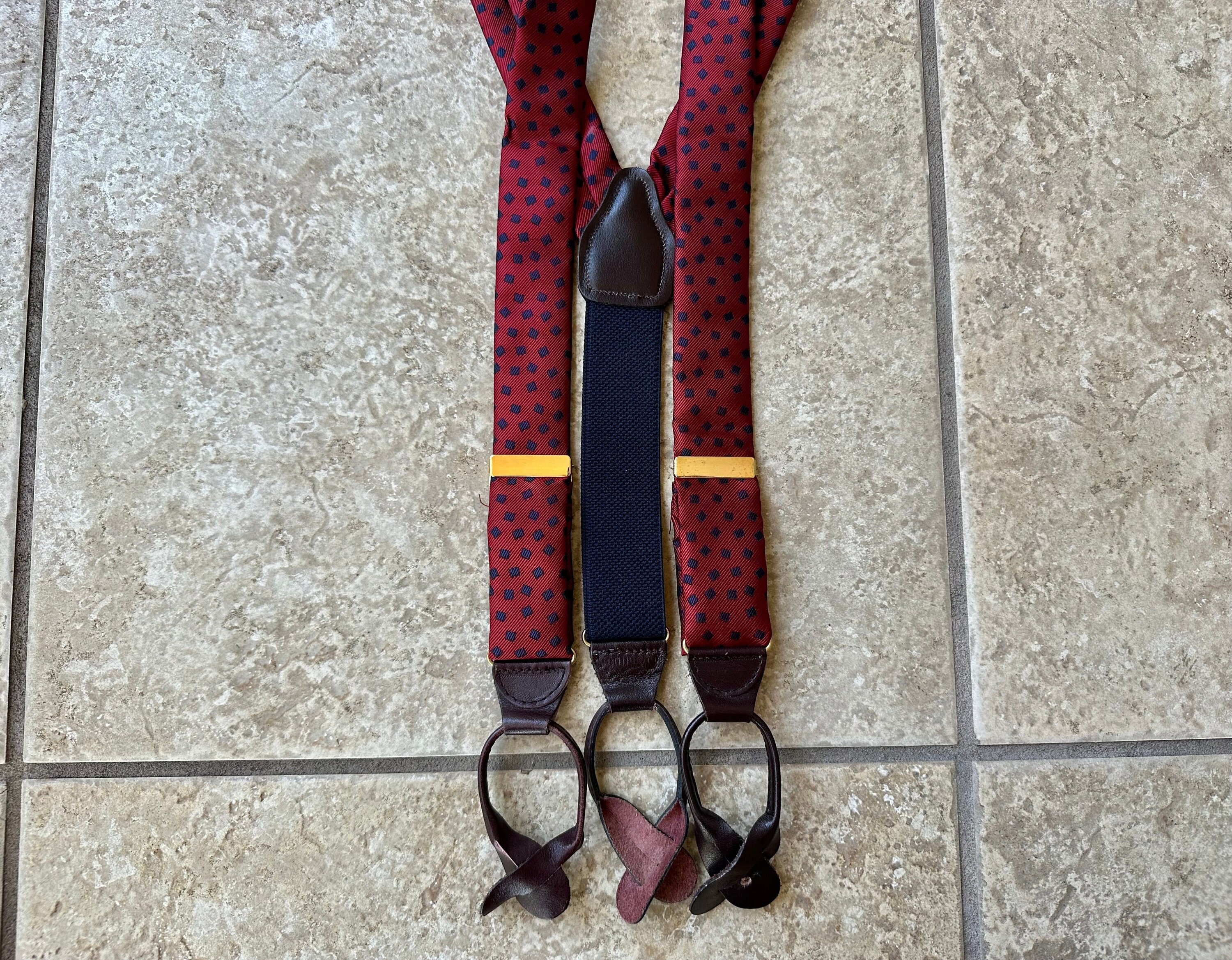 vintage GANT silk suspenders PAISLEY red braces NEW