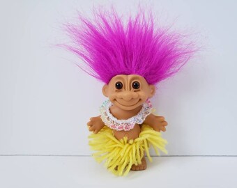 Vintage Russ Troll Doll Hawaiian Hula Dancer Hawaii Purple Hair, Trolls 5"