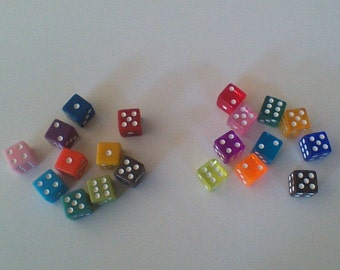 Set of 10 Rainbow Colored Dice, Standard 16mm, Transparent Dice, Solid Dice, Extra Board Game Pieces, Crafts, Fun Gifts, Unique Presents