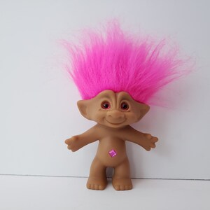 Vintage Ace Novelty Treasure Troll Doll, Pink Hair, Pink Diamond Jewel, Pink Eyes, 5" Trolls