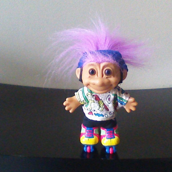 Vintage Russ Troll Doll Rollerblader Rollerblading Rollerblade Light Purple Hair Trolls 5"