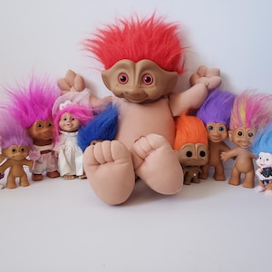 Huge Lot of Vintage Troll Dolls, Russ, Dam, Mini Trolls, Treasure Trolls