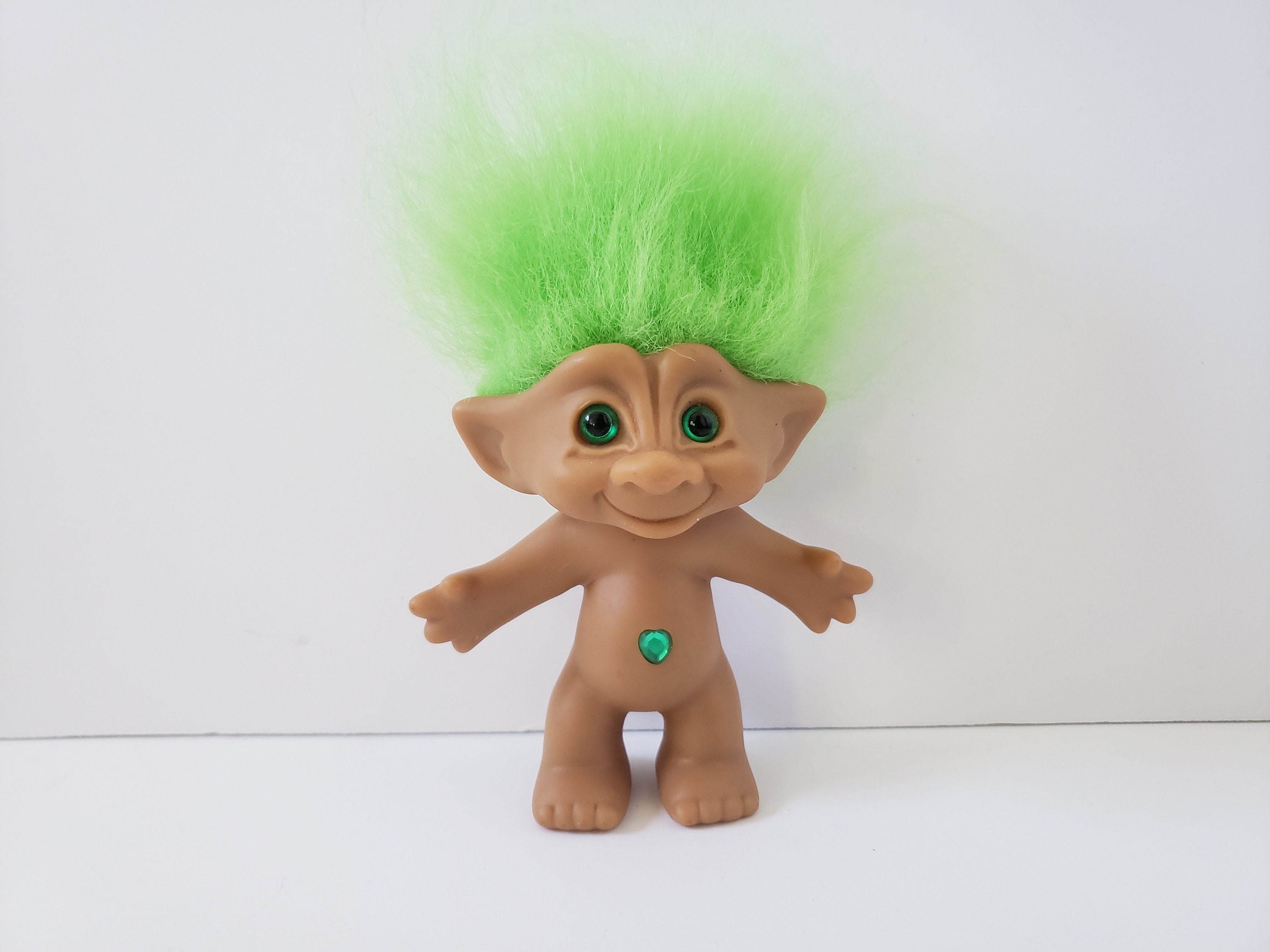 troll green hair