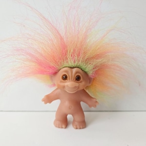 Vintage Dam Troll Doll, Rainbow Hair, 3&quot; Trolls
