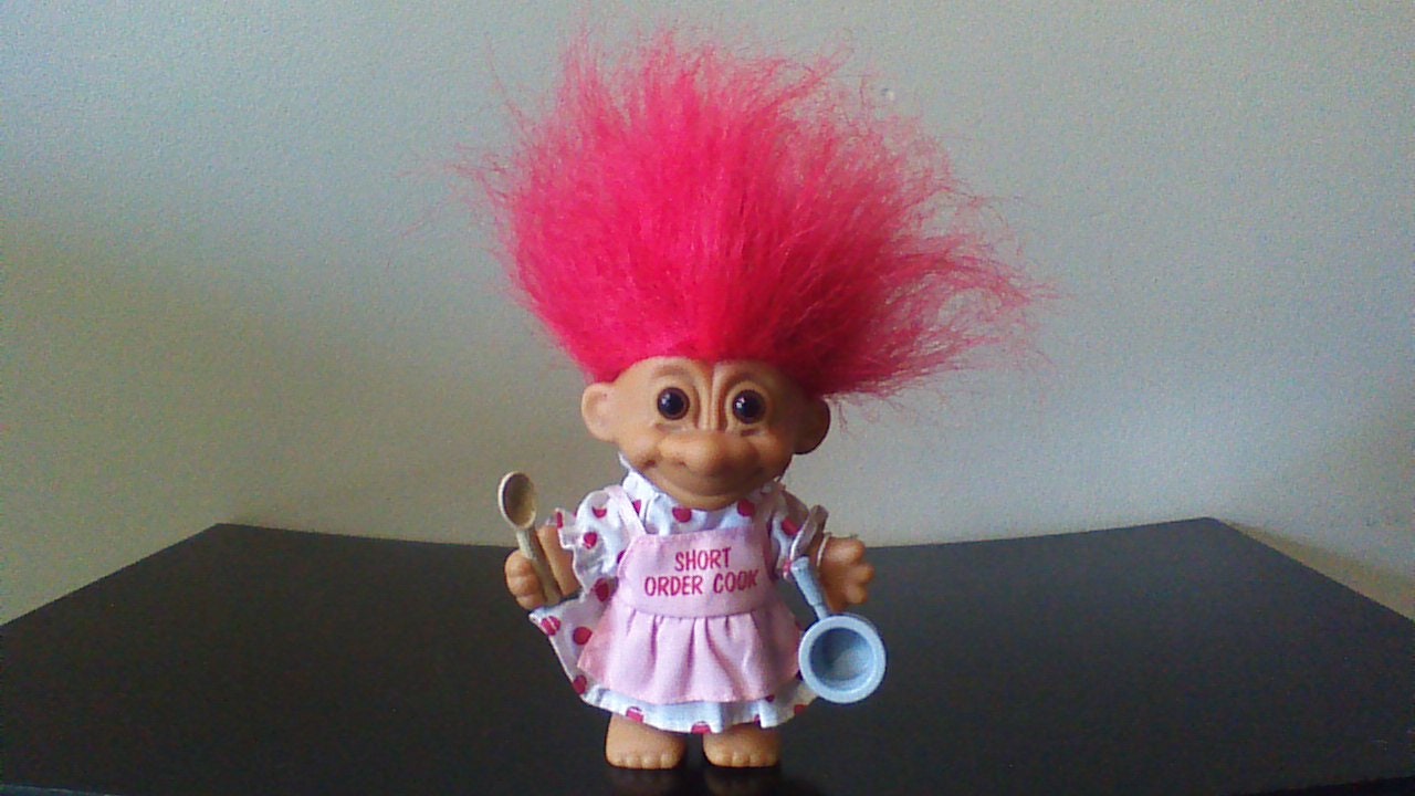 REFEREE NEW IN ORIGINAL WRAPPER 5/" Russ Troll Doll