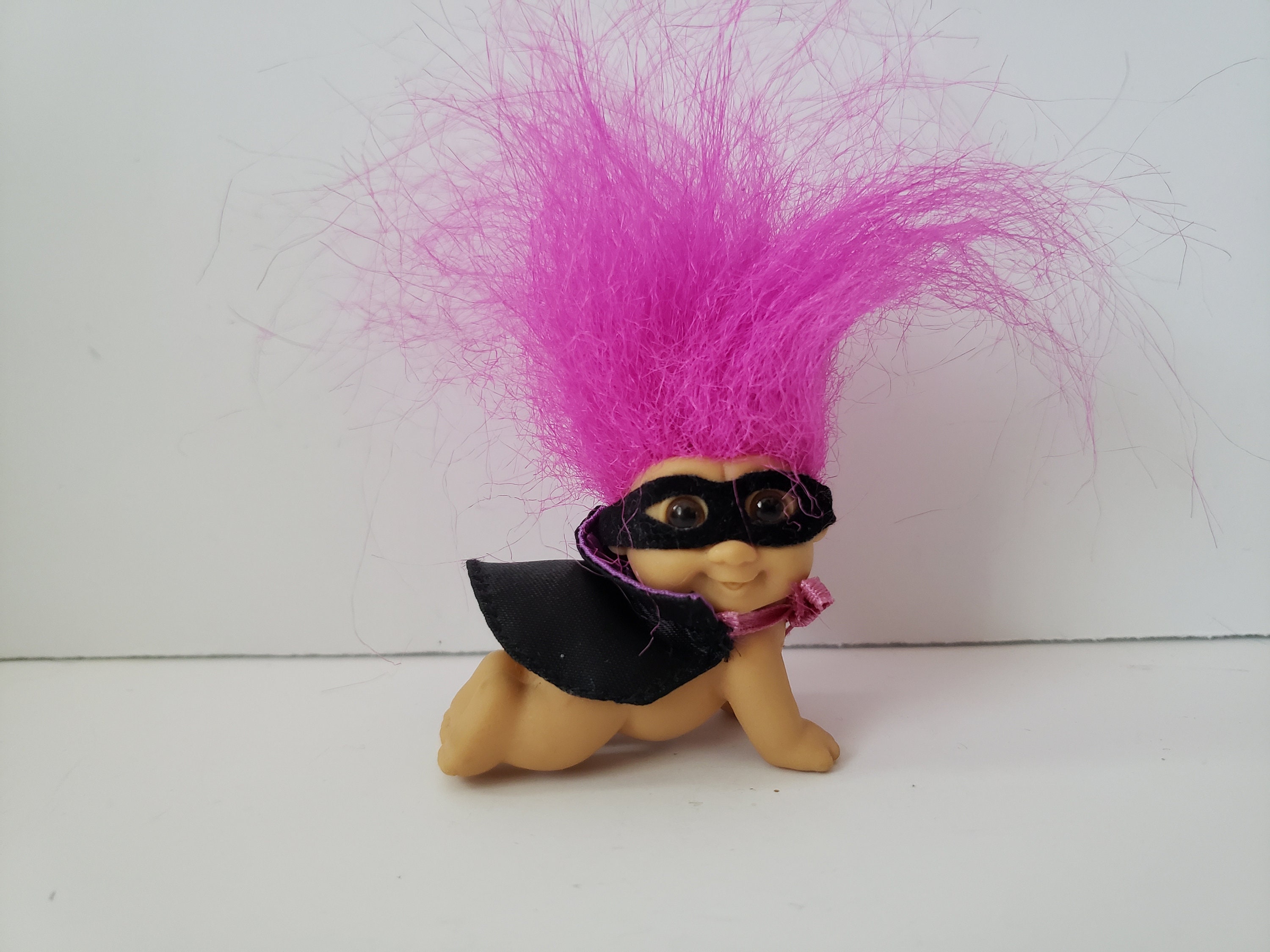 Crawling troll doll 2025