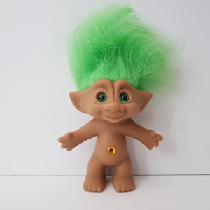 Vintage Ace Novelty Treasure Troll Doll, Green Hair, Yellow Circle Jewel, Green Eyes, 5&quot; Trolls