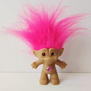 Vintage Treasure Troll Doll, Pink Hair, Pink Eyes, Pink Diamond Jewel, 3&quot; Trolls