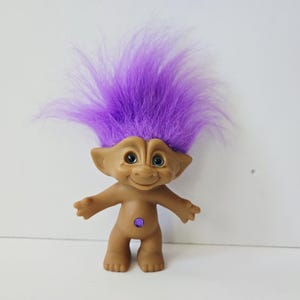 Vintage Ace Novelty Treasure Troll Doll, Purple Hair, Purple Circle Jewel, Blue Eyes Wishstone, 5&quot; Trolls
