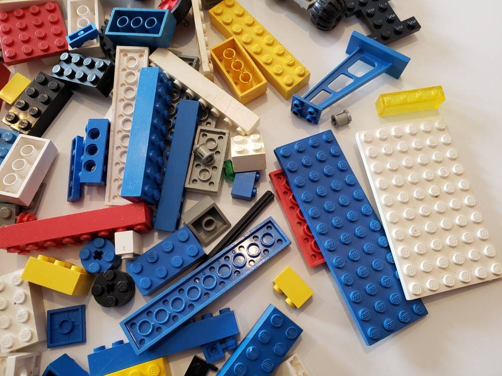 Tapis Lego Antichizzato avec Logo T Men, Mattoncini Giochi Anni 80