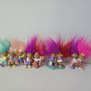 Lot Vintage Troll Dolls, Russ Trolle, Mini Trolle, Regenbogenhaare