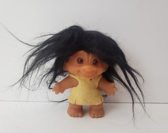 Vintage Troll Dam Doll 1960s, Black Hair, Orange Eyes, 2.5" Trolls, 60s Dam, Original Felt Clothes