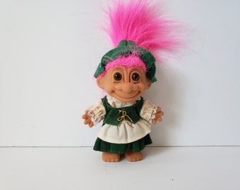 Vintage Russ Troll Doll St Patricks Day Irish Leprechaun Pink Hair Trolls 5"