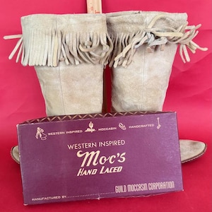 WESTERN:  Vintage High Top Fringed Moccasins