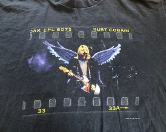 Vintage 1999 Kurt Cobain Nirvana T-shirt, Angel Wings Graphic