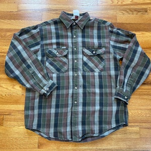 80s/90s Carhartt distressed flannel button up rugged outdoor wear fall weather lumberjack large/XL