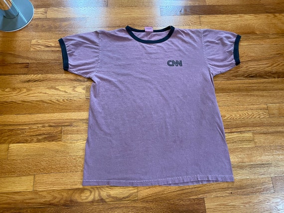 90s CNN vintage t-shirt distressed worn to perfection… - Gem