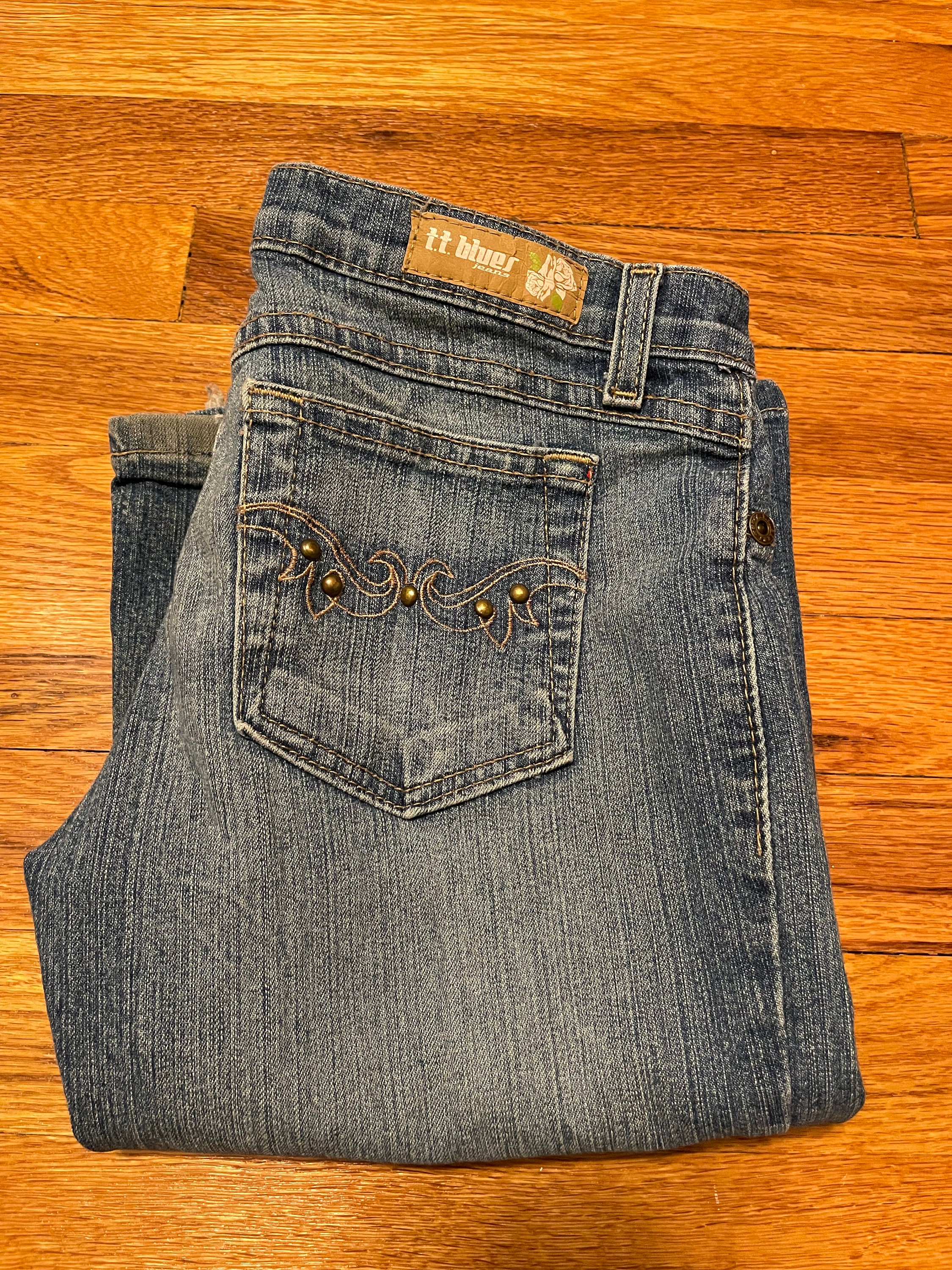 Y2K Low Rise Distressed Flared Jeans Denim Sexy Cute Size 3 Y2K Low Rise Distressed Flared Jeans Denim Sexy Cute Size 3