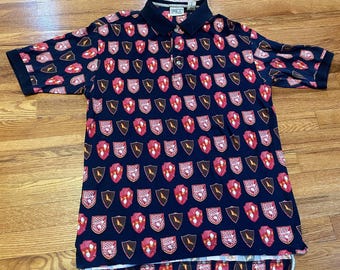 Polo Fila de los 90, estampado de bandera, talla mediana