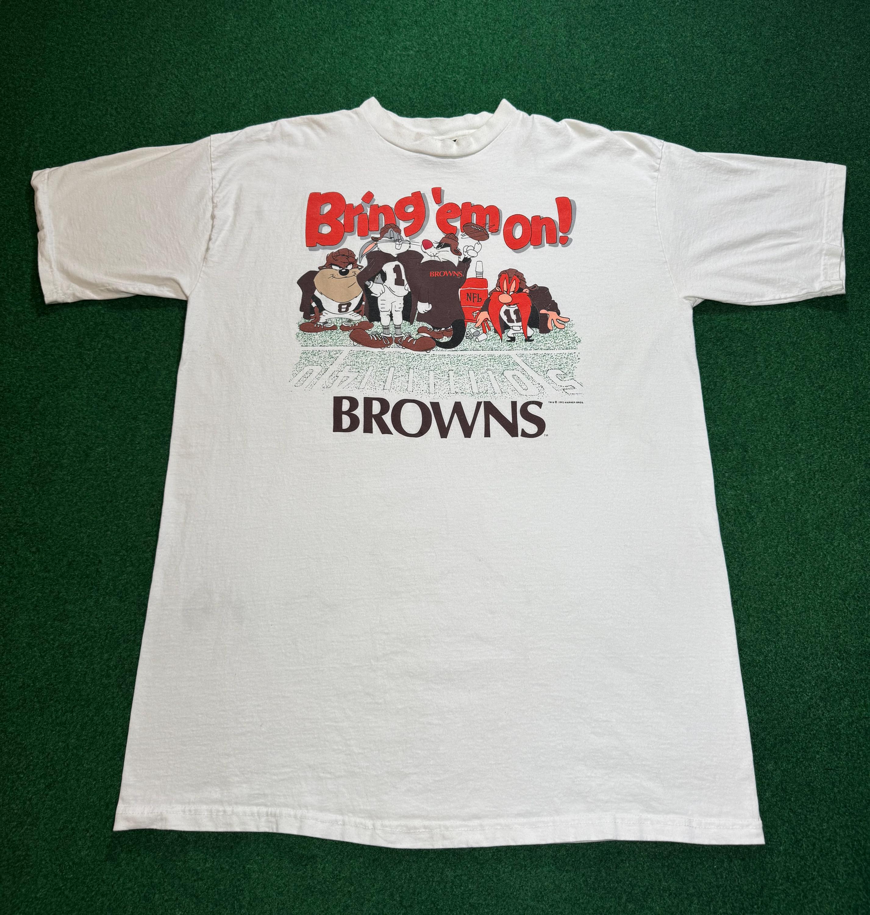 古着　Cleveland Browns ヘルメットTシャツ Mサイズ 古着 Cleveland Browns ヘルメットTシャツ Mサイズ シャツ