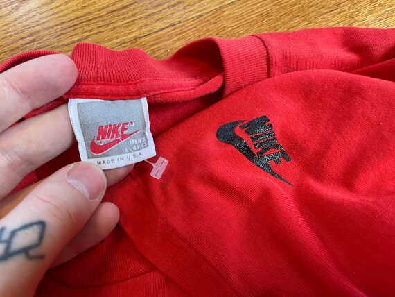 80s Nike brand “Born to Walk Run” vintage t-shirt… - image 5