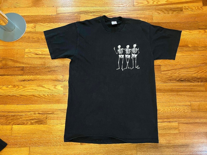 1990 The Grateful Dead vintage t-shirt rare three skeletons dancing Jerry Garcia 90s 80s band tee tour grant R.S. Design shops phish vinyl Htf