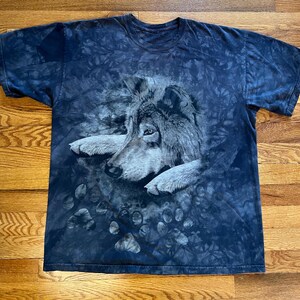 90s Wolf Relaxing All Over Print T-shirt Rare Tie Dye XL Mountain