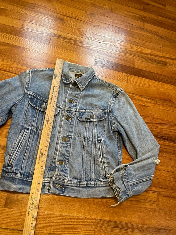 70s/80s distressed Lee denim jean jacket made in … - image 9