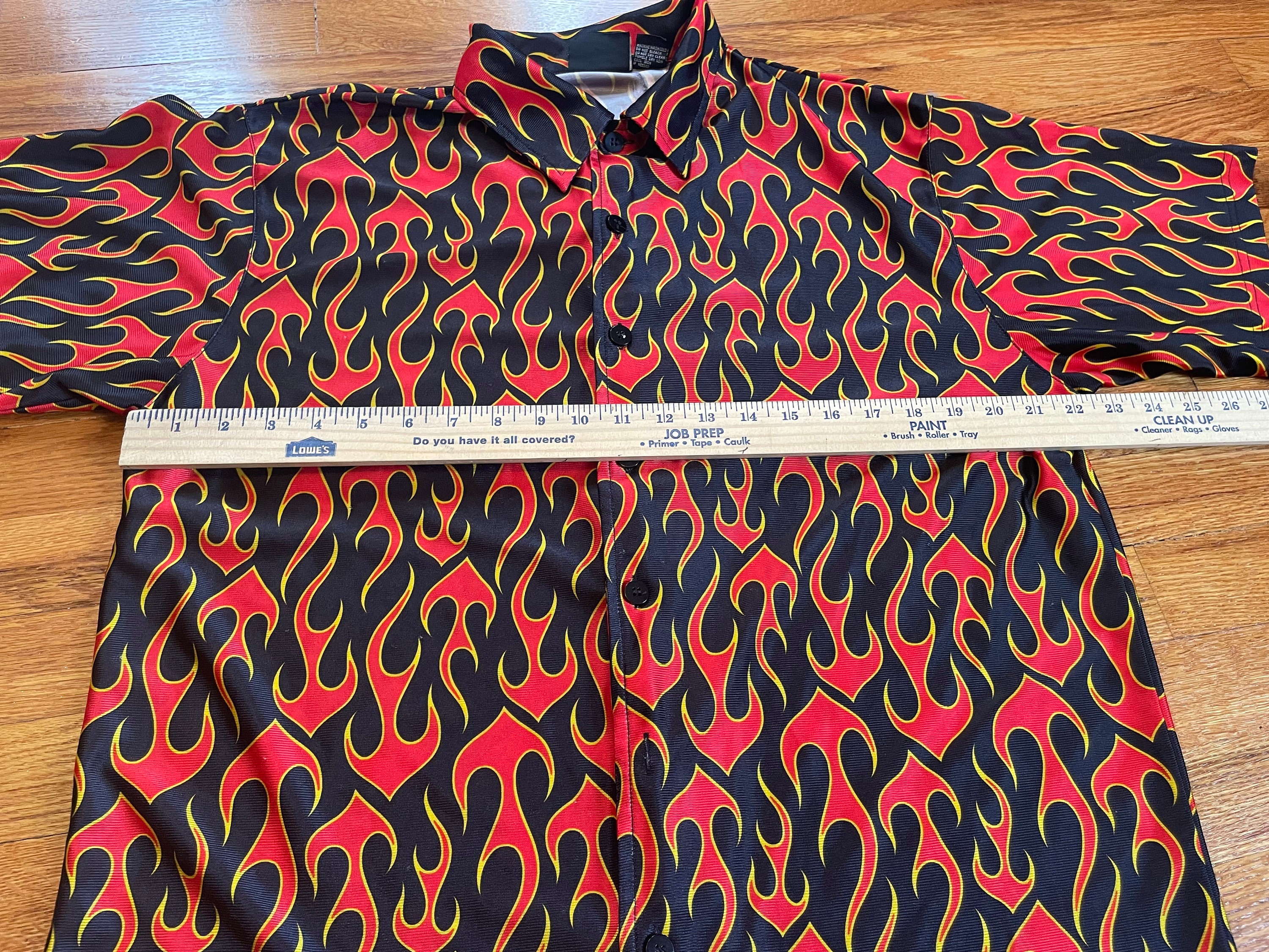 【SATIIIZ】Jenelle Flame Over T-shirt Jenelle Flame Over T-shirt - satiiiz