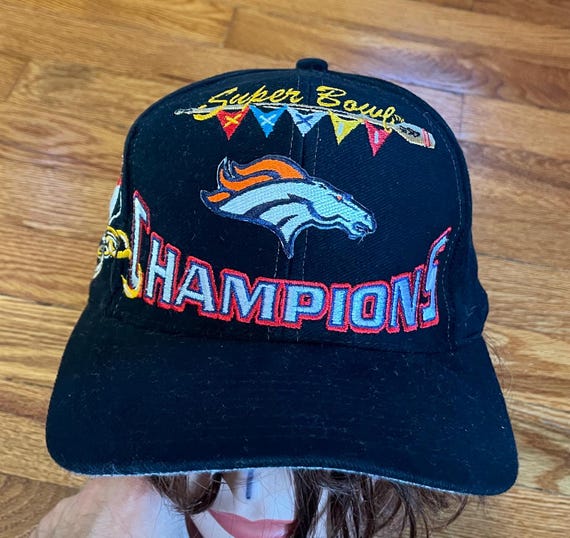 Incredible 90s Denver Broncos Super Bowl XXXII Vintage Logo