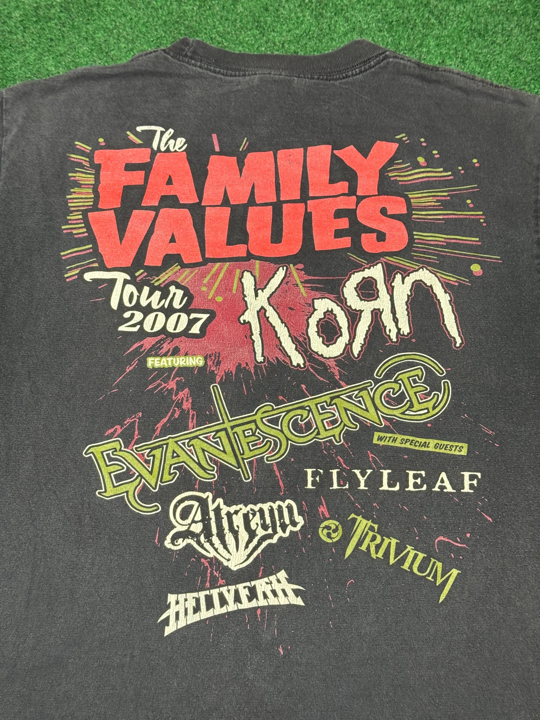 Y2K Family Values Tour T-shirt Rare Vintage Korn Evanescence