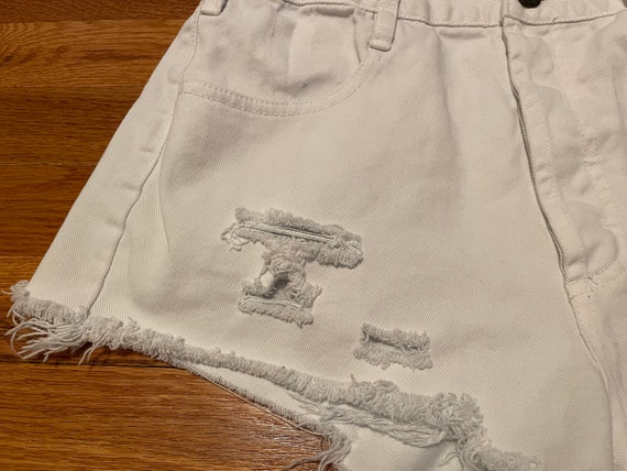 80s white booty shorts distressed LA Gear denim b… - image 3