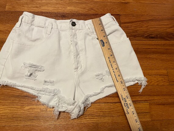 80s white booty shorts distressed LA Gear denim b… - image 9