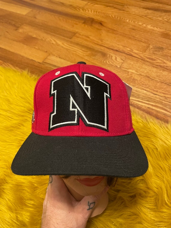 Louisville Cardinals Zephyr Hat Cap Black Fitted Mens 7 5/8