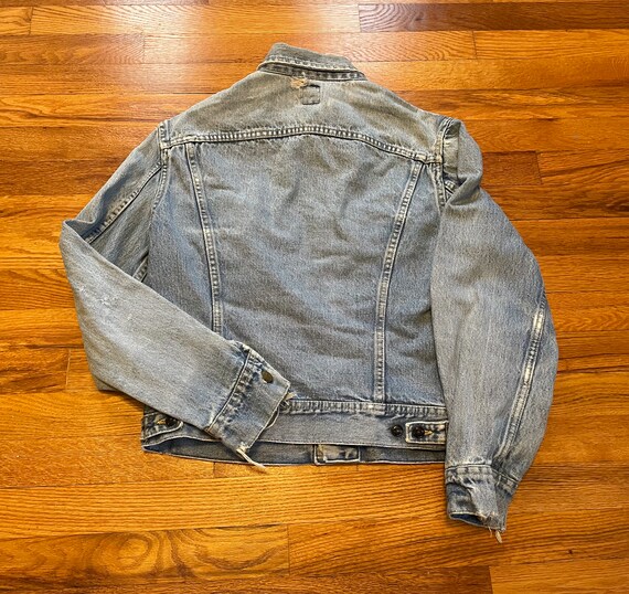 70s/80s distressed Lee denim jean jacket made in … - image 10