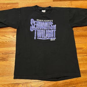 1991 Dean R. Koontz’s Servants Of Twilight vintage t-shirt extremely rare movie promo horror film video store vhs vidmark Entertainment 90s