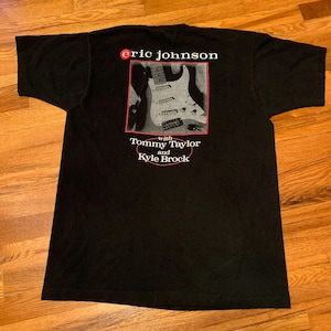 ERVIN JOHNSON サイン入りTシャツ