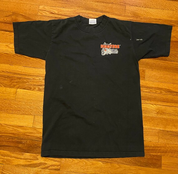 90s Hooters Inspector Vintage T-shirt Rare Funny Restaurant 90s Hooters Inspector Vintage T-shirt Rare Funny Restaurant