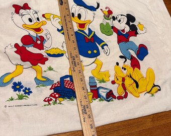 ビンテージ 70s ヨーロッパ ディズニー ミッキーマウス クッション カバー♥︎ Vintage 70s Disney Pillowcases (lot of 2), Standard 28x20, Bedding