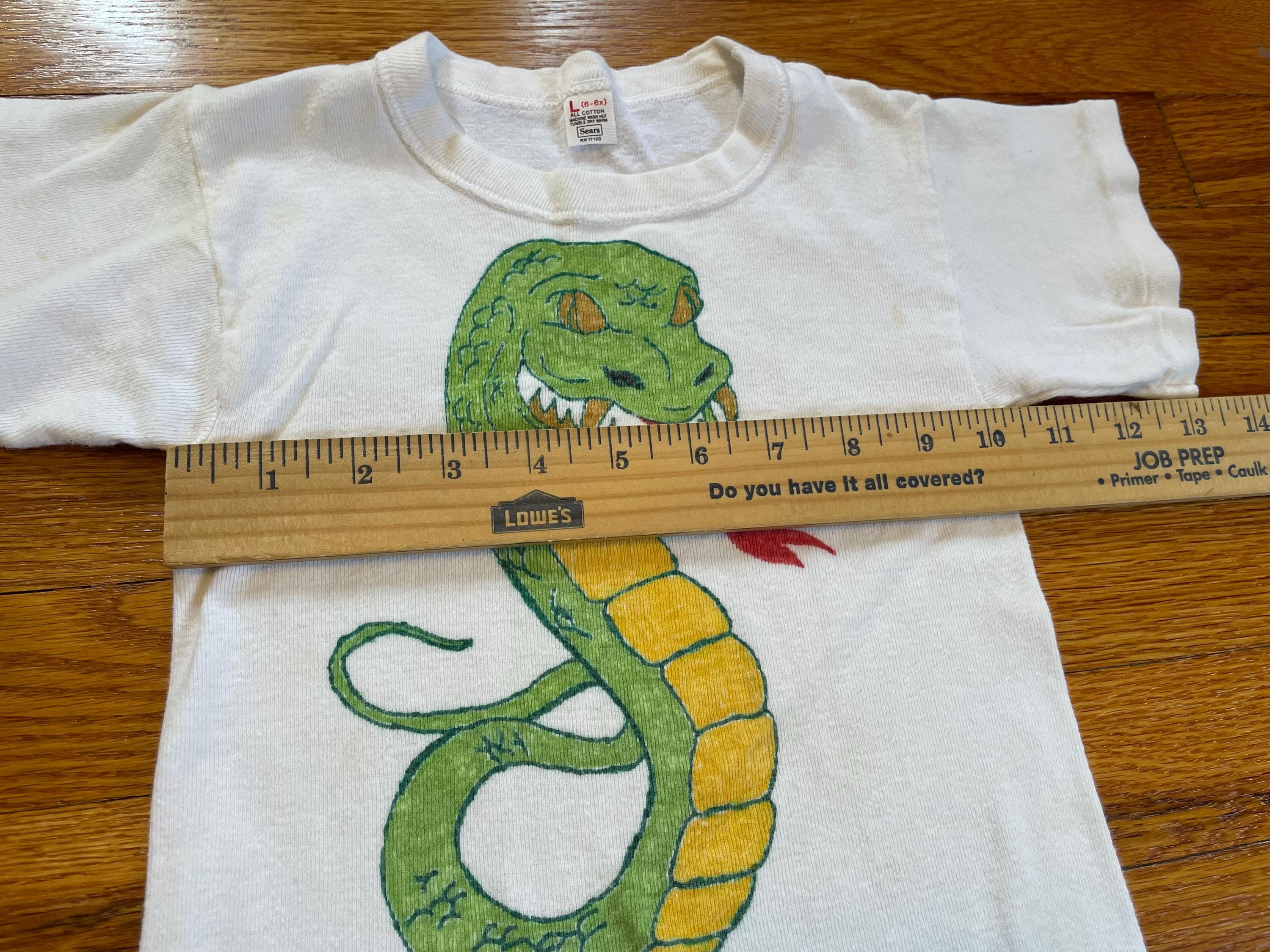 Insane 70s Snake T-shirt Rare Vintage Kids Small Sears Insane 70s Snake T-shirt Rare Vintage Kids Small Sears