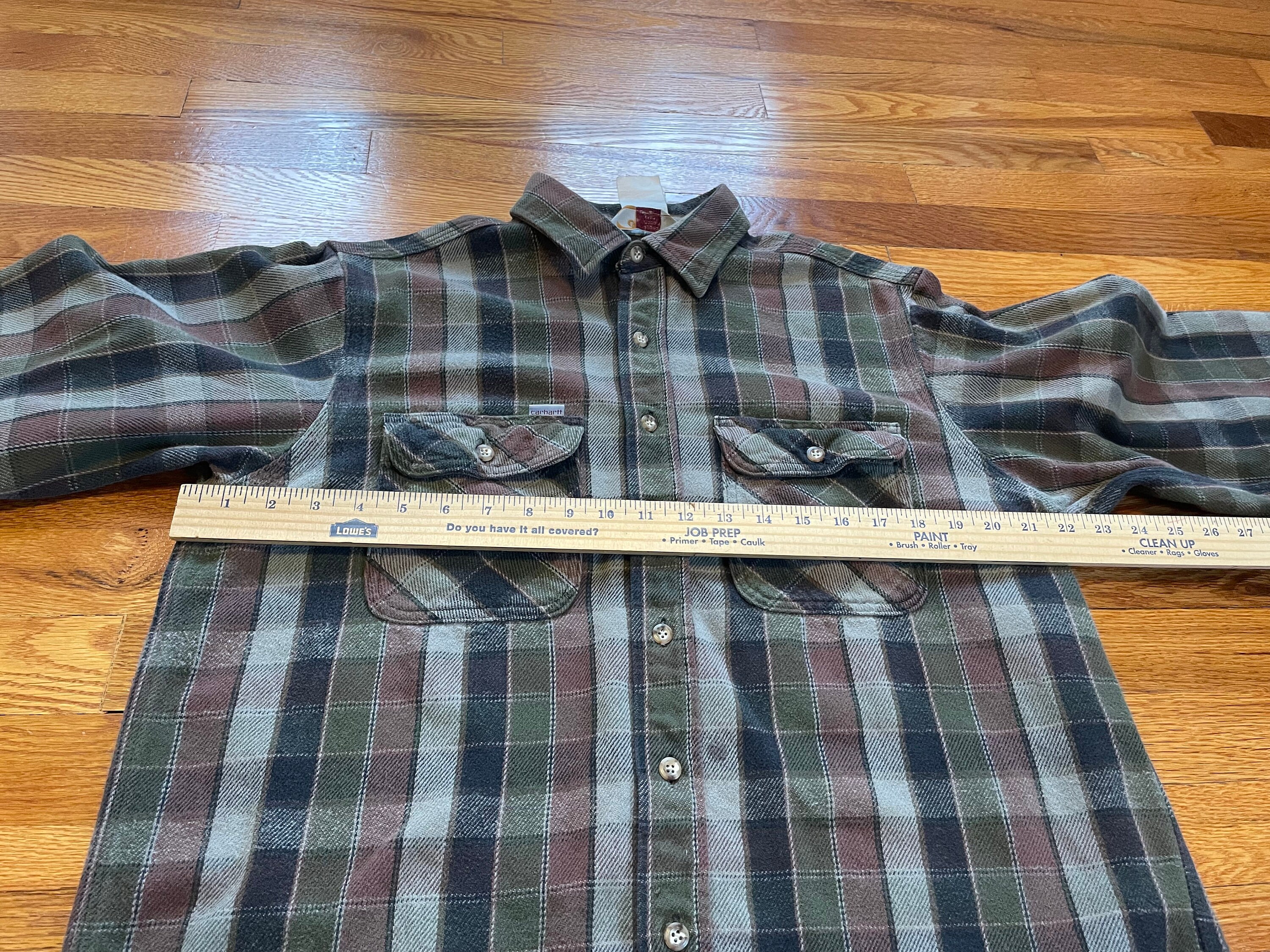 80s/90s Carhartt Distressed Flannel Button up Rugged Outdoor 80s/90s Carhartt Distressed Flannel Button up Rugged Outdoor