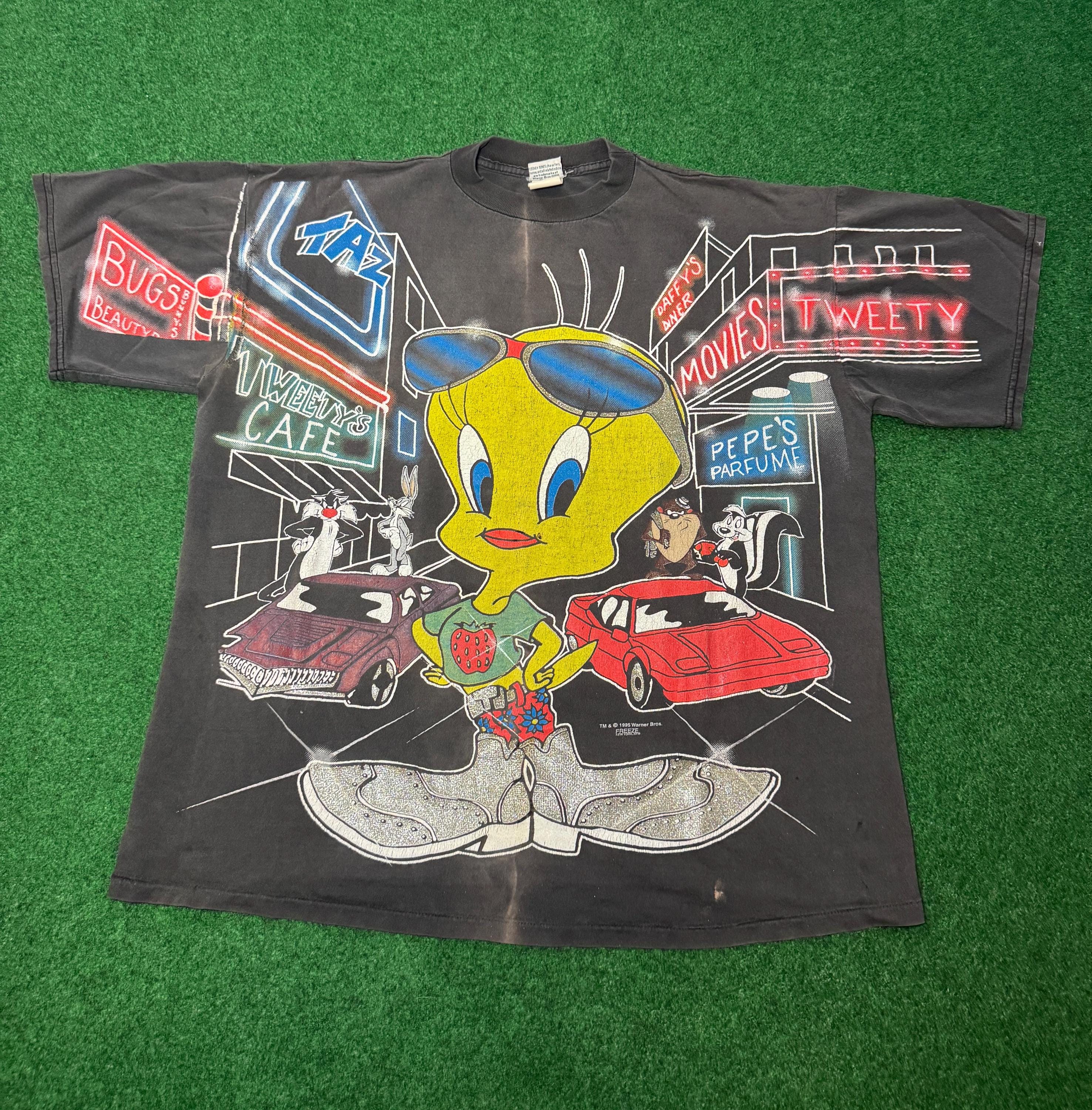 Vintage 90s Tweety Town Looney Tunes T-shirt, All Over Print, 42nd