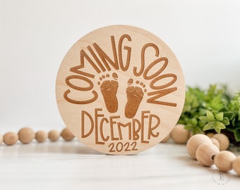 Pregnancy Announcement | Coming Soon | Baby Announcement | Wooden Round Sign | Sign To Announce Pregnancy | Baby On The Way