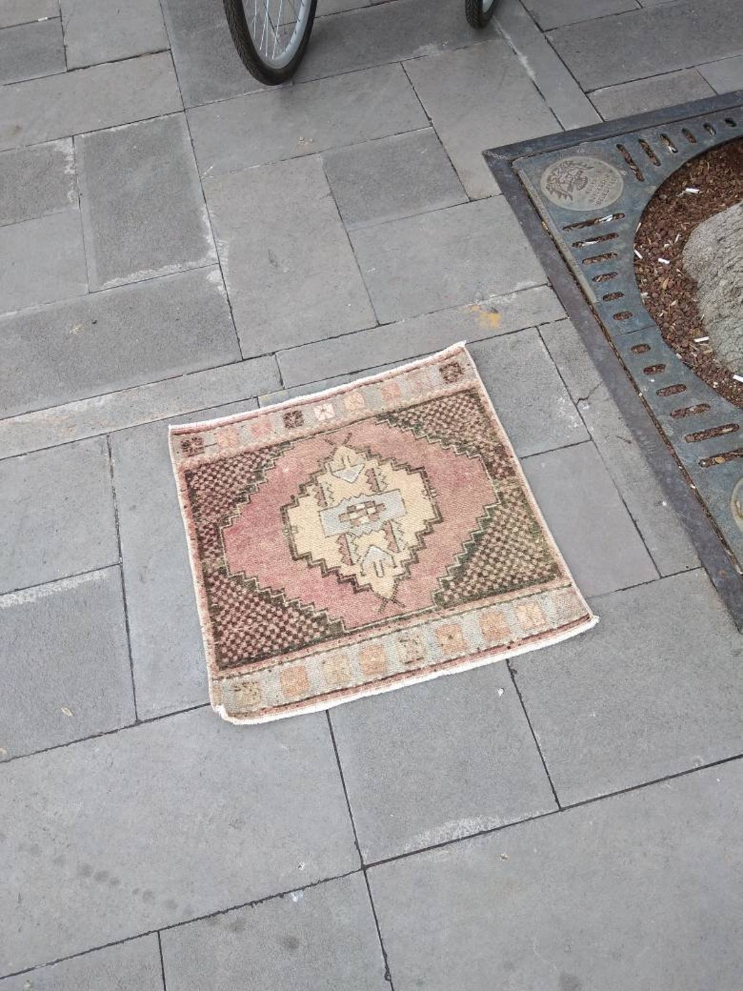 Vintage Vintage Square Rug 63x63cm/ft.2.06x2.06 - Etsy