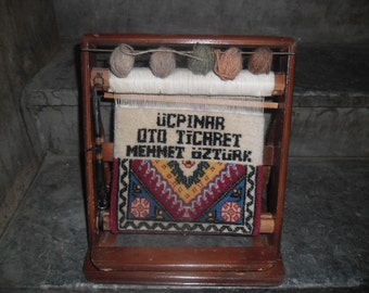 vintage loom  wood and wool   handle loom  ,27x35cm/inc.10.62x14