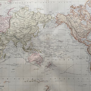 1882 Die Welt in Mercator-Projektion mit Meeresströmungen und Schifffahrtsspuren Große Originale Antike Karte - Pastellfarb Karte