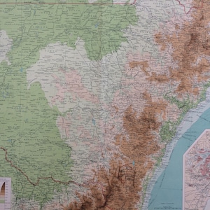 1922 NEW SOUTH WALES Große Original Antique Times Atlas Physische Landkarte mit Nebenkarten Sydney und Canberra - Australien