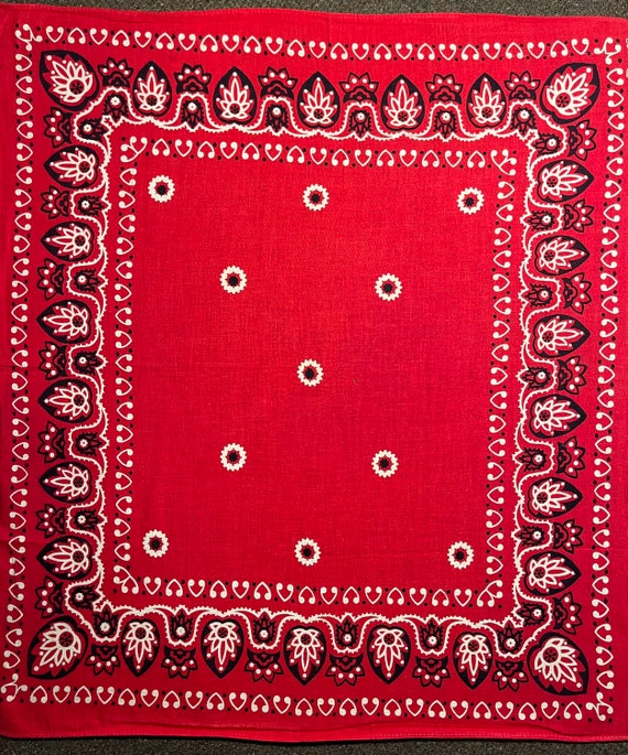 Trunk Down Elephant Bandana Made In USA Red Black… - image 1