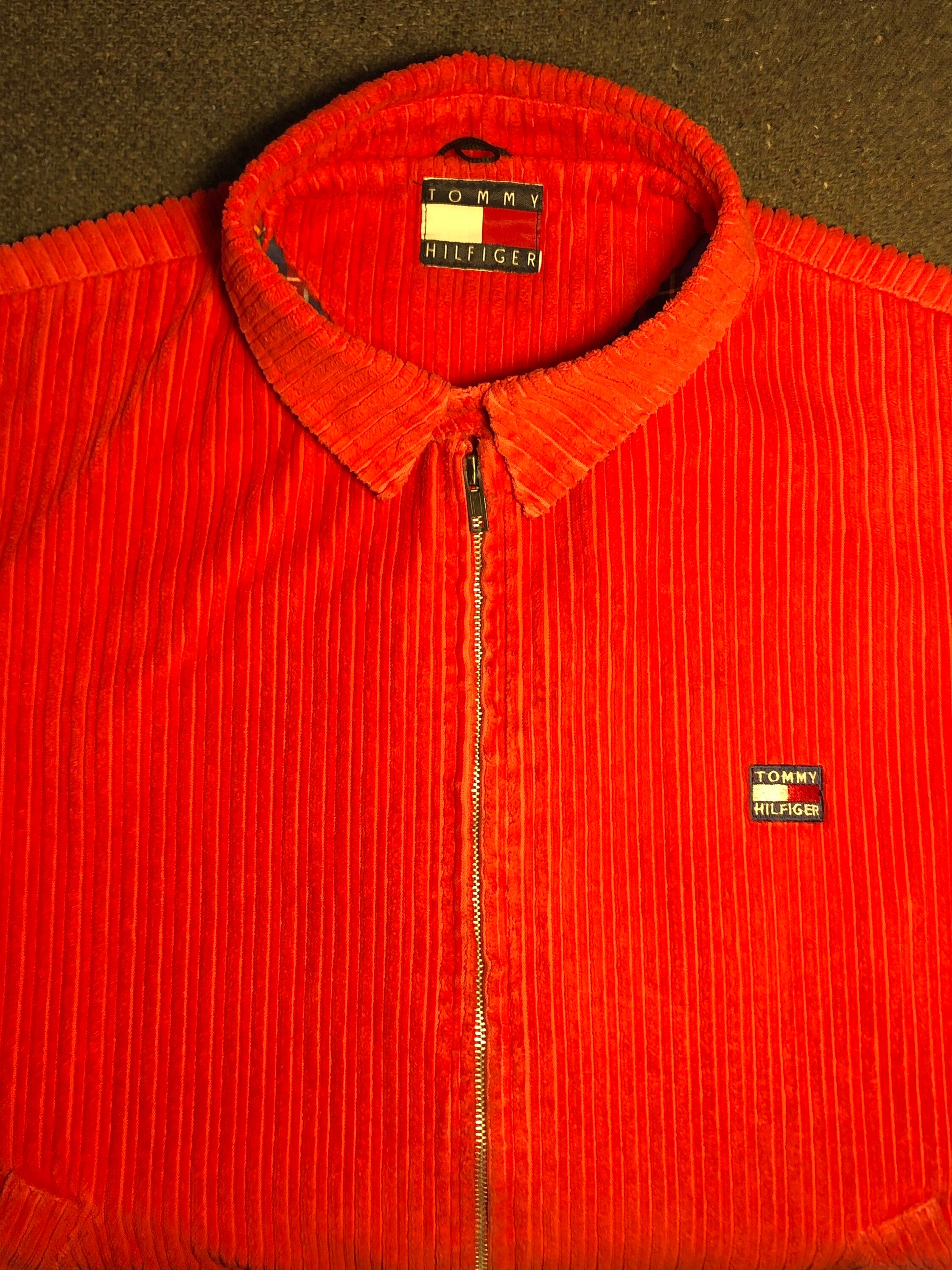 tommy hilfiger 40